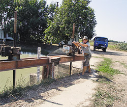 chern009.jpg chern009.jpg